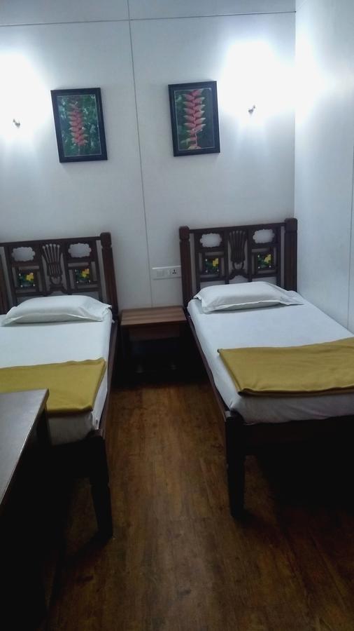 Carlton Hotel Mumbai - Behind Taj Mahal Palace Colaba Βομβάη Εξωτερικό φωτογραφία