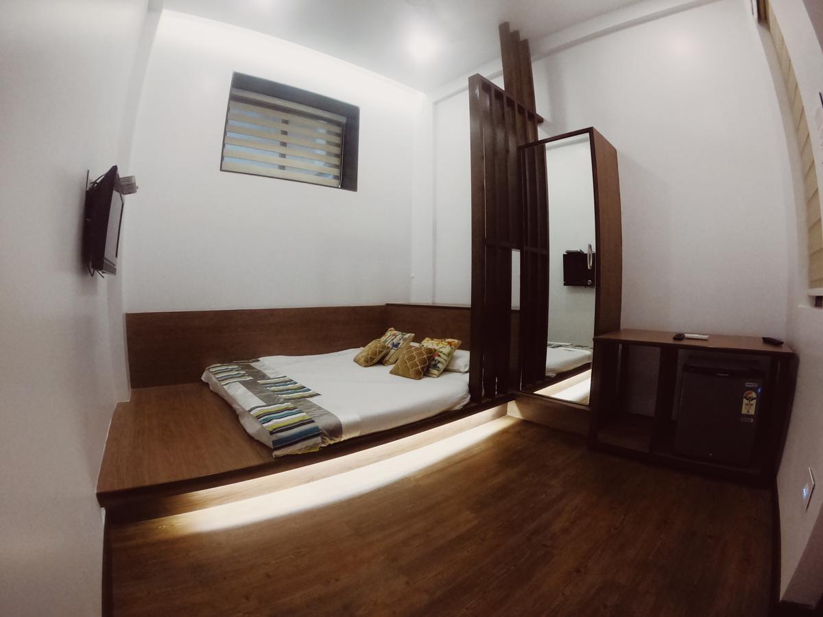 Carlton Hotel Mumbai - Behind Taj Mahal Palace Colaba Βομβάη Εξωτερικό φωτογραφία