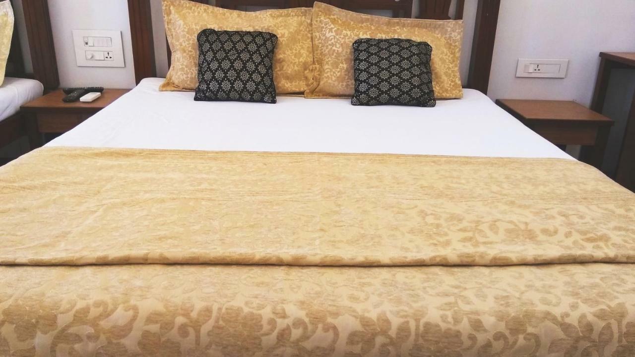 Carlton Hotel Mumbai - Behind Taj Mahal Palace Colaba Βομβάη Εξωτερικό φωτογραφία