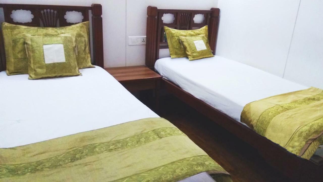 Carlton Hotel Mumbai - Behind Taj Mahal Palace Colaba Βομβάη Εξωτερικό φωτογραφία